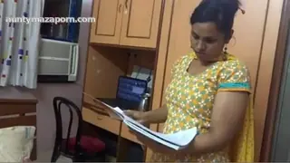 Amateur Indian Babe Sexy Lily Hot Videos - New Clip
