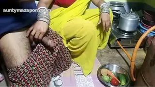 Hidden Cam Dost ki biwi ko kitchen me doggy style me choda.bengali audio - Fresh Reel