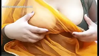 Homemade Singapore big boobs milf showing boobs - Full Scene