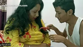 Hot Desi Devar Bhabhi amazing hot sex with clear talking - Maze Le Liye