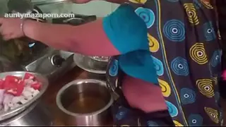 Indian housewife cooking sex with boyfriend - Homemade Masala
