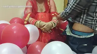 Just Leaked First Night of a Newly Married Desi Beautiful Hot Wife Fucked by Husband in Hindi