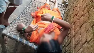 New Indian School teacher and student MMS varal Sex video teen girl first time