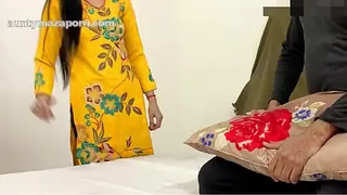 Punjabi Aunty Ki Pyasi Chut with audio