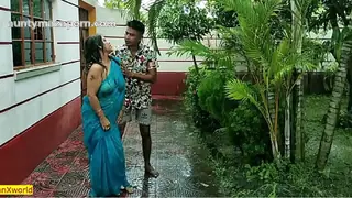 Trending Indian Hot Aunty Outdoor Sex at Rainy Day! Hardcore Sex