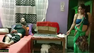 Viral Indian hot teen sex with beautiful aunty! with clear hindi audio