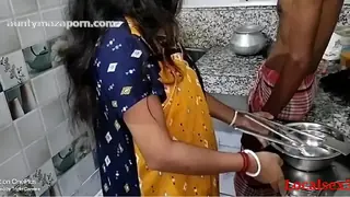 Wild Office Colleague Chhat Pe Kiss aur Chudai Do Baar Kiya